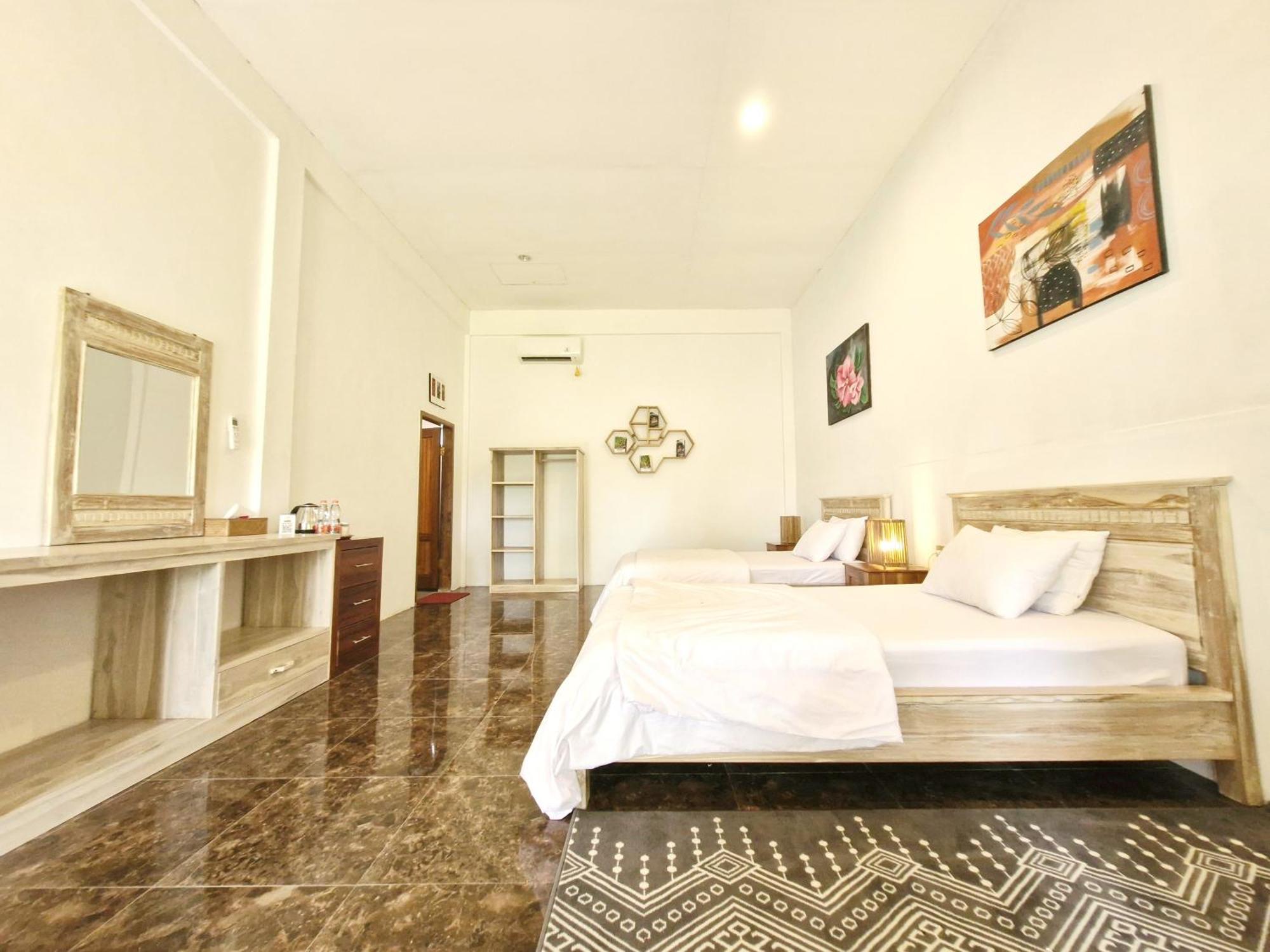 Peraja Bungalows Loyok Sangyang Buitenkant foto